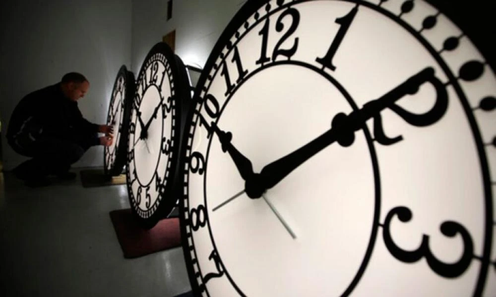 Αλλαγή ώρας 2022: Πότε θα πάμε τα ρολόγια μας μια ώρα μπροστά